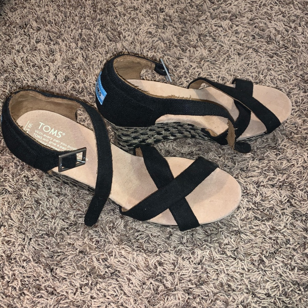 Tom wedges